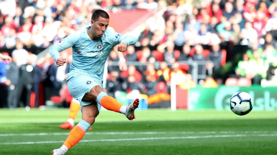 Hazard leads Chelsea to 3-0 win at Southampton