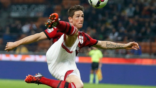 Former Spain striker Fernando Torres announces retirement