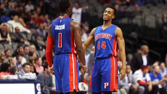 Should Ish Smith start for the Pistons?