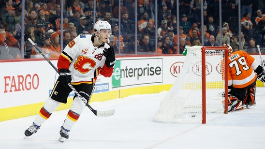 Tkachuk's shootout goal helps Flames top Flyers, end skid