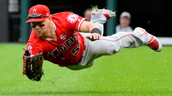 Calhoun can earn $23M over 3 seasons with Diamondbacks