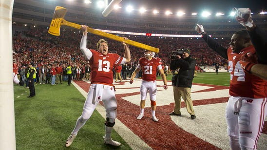 Badgers dominate second half, beat Gophers for 13th straight time