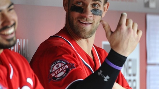 Bryce Harper signs arbitration deal with Nationals