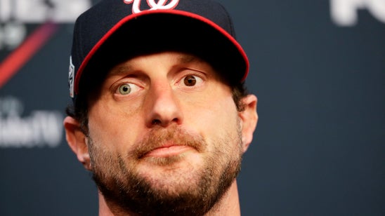 The eyes have it: Scherzer embraces 2 different eye colors
