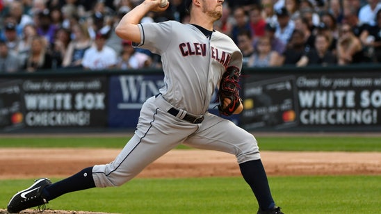 Bauer dominates as Indians beat White Sox 3-1