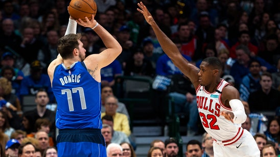 Doncic's big 3rd quarter leads Mavericks over Bulls 118-110