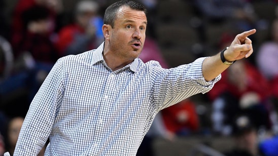 No. 7 Louisville downs Miami, sits alone atop ACC standings