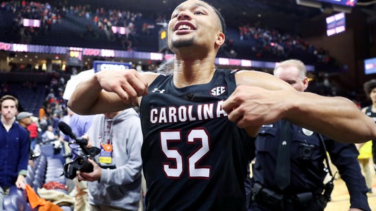 Bolden scores 22, South Carolina beats No. 9 Virginia 70-59