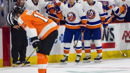 Pulock’s power-play goal pushes Islanders past Flyers