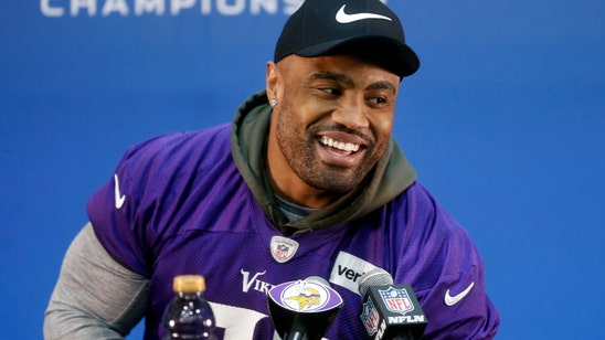 Vikings to ease Griffen in, unsure if he plays vs Saints