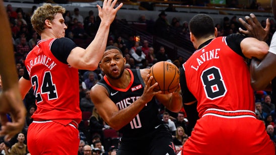 Houston’s Gordon expected to miss 6 weeks after knee surgery