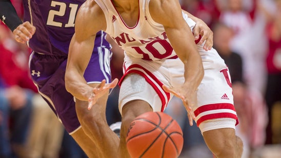 Indiana edges Northwestern 68-66 in Big 10 opener