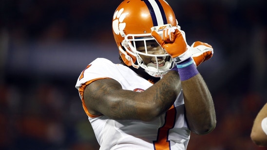 Charger Fans: Meet wide receivers Mike Williams and Corey Davis