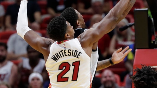 Whiteside dominates, Heat top Spurs 95-88