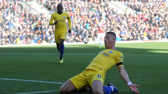 Without Hazard, Chelsea overwhelms Burnley in 4-0 win