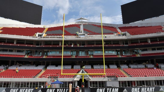 Louisville hopes for better showing in renovated stadium