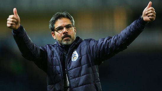 American coach David Wagner rejects Bundesliga clubs to stay at Huddersfield