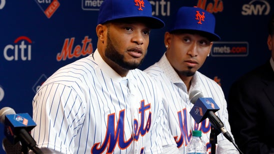 Cano says he feels 25, not 36, as he reports to Mets