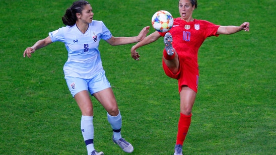 Thailand goalkeeper thanks Carli Lloyd for reaching out