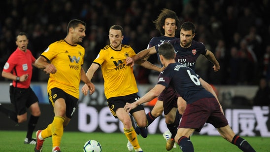 Arsenal's away woes continue in 3-1 loss to Wolves