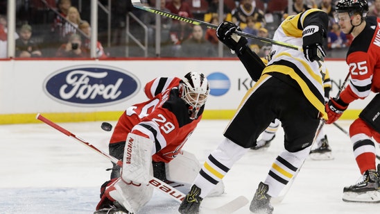 Mackenzie Blackwood stops 38 shots; Devils top Penguins 2-1