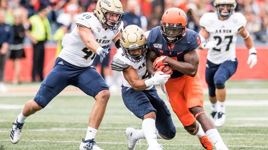Illinois crushes Akron 42-3 in home opener