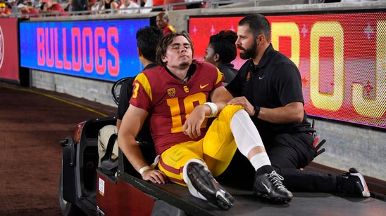 USC loses QB Daniels to injury, outlasts Fresno State 31-23