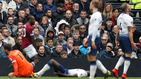 Tottenham finally loses in new stadium, 1-0 to West Ham