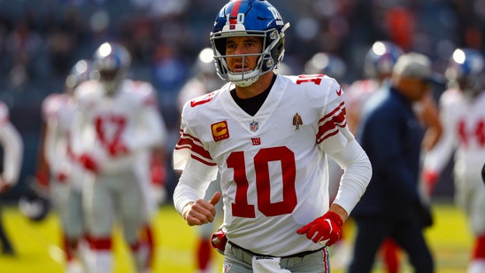Eli Manning facing familiar foe in return to lineup
