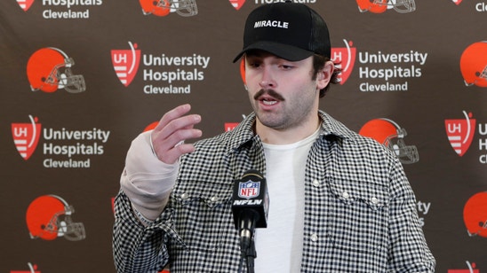 Browns' Mayfield still slowed by right hand injury