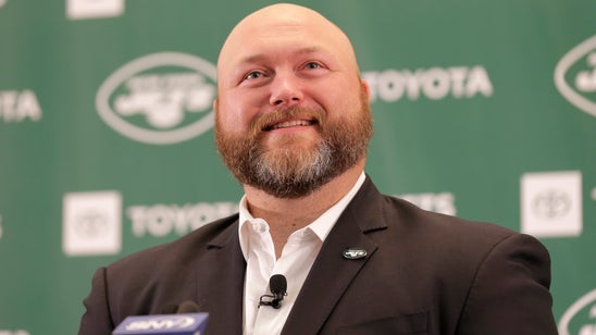 Jets' Douglas fills out staff with Hogan, Savage, Alexander