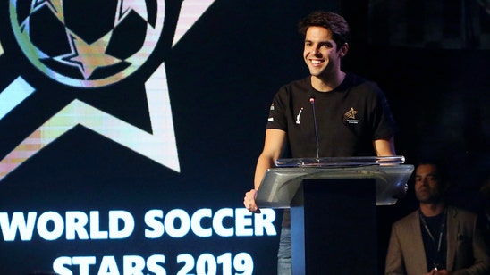 AP Interview: Kaka urges Neymar to stay at PSG, lead CL push