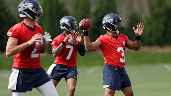 Smith, Lynch locked in competition to back up Russell Wilson