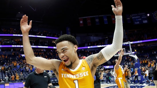Vols need fifth-year senior Turner to emerge as team leader