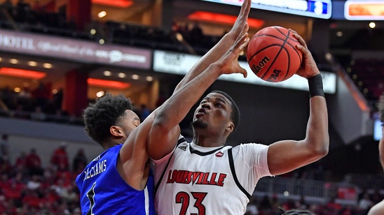 Nwora helps No. 4 Louisville roll past Indiana State