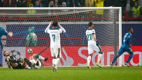 Juventus beats Lokomotiv to qualify from Champs League group