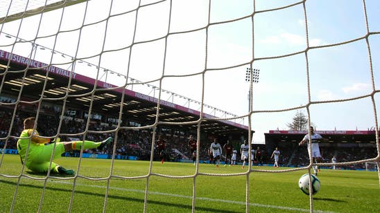 Parker gets 1st win as Fulham manager at Bournemouth