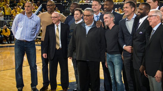 Steve Fisher gets warm welcome at Michigan with 1989 team