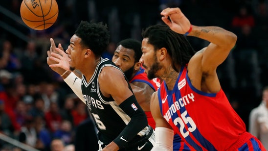 Wood scores career-high 28 as Pistons blow out Spurs