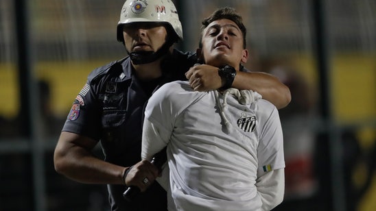 Copa Libertadores match halted amid violence in Brazil
