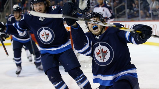 Connor scores late to give Jets 4-3 win over Blue Jackets