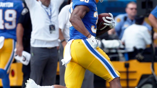 Pitt survives delay, rallies past Syracuse 44-37 in overtime