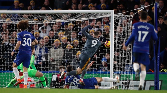 Vardy the matchwinner as Leicester beats Chelsea 1-0