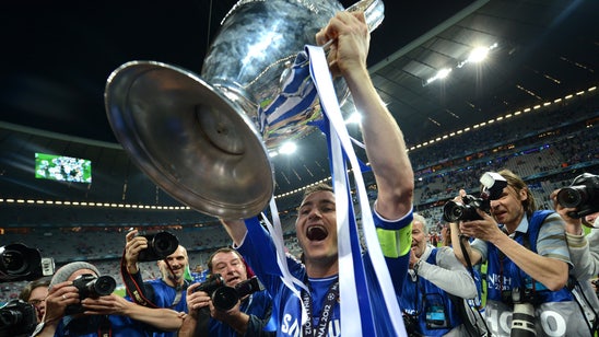 Legendary England, Chelsea midfielder Frank Lampard retires