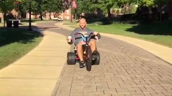 Bears' Kyle Long has the best ride in the NFL