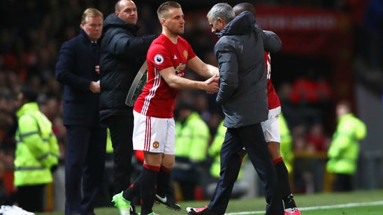 Stu Holden and Warren Barton criticize Jose Mourinho's 'offensive' statements about Manchester United's injured players