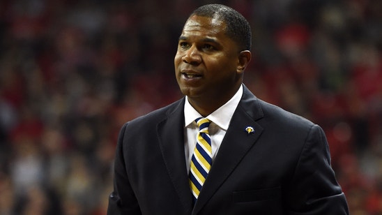 Morehead State coach Sean Woods faces misdemeanor battery charge