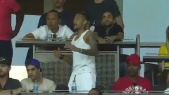 Neymar watched Brazil's Copa America Centenario opener in the stands with Jamie Foxx