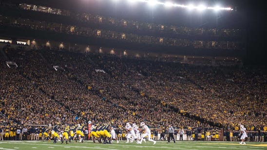 PHOTOS: Badgers at Michigan