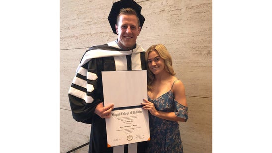 Top Tweets: Meet JJ Watt, (honorary) M.D.